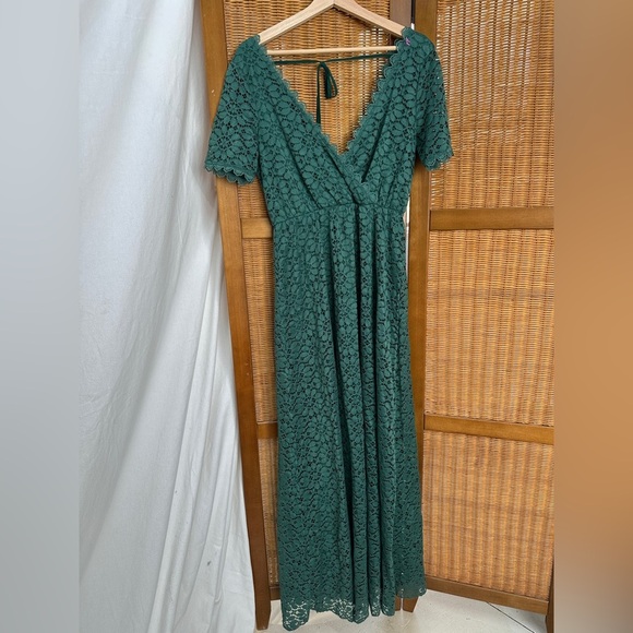 Baltic Born Venice Lace Maxi wedding guest dress in green floral lace appliqué - Picture 3 of 8